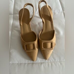 Elegant Tan Slingback Women's Shoes.. worn once
